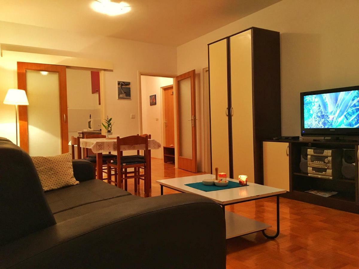 Apartman Mimoz เซนญ์ ภายนอก รูปภาพ